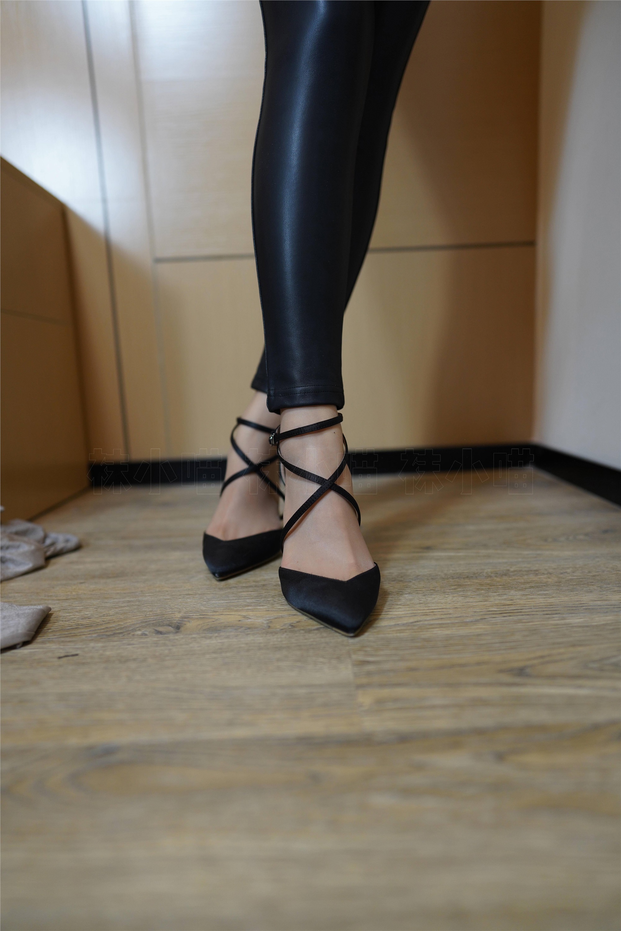 kittyWawa袜小喵  KT255 皮裤